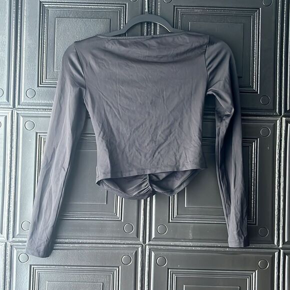 Zara ruched front top - Picture 2 of 2